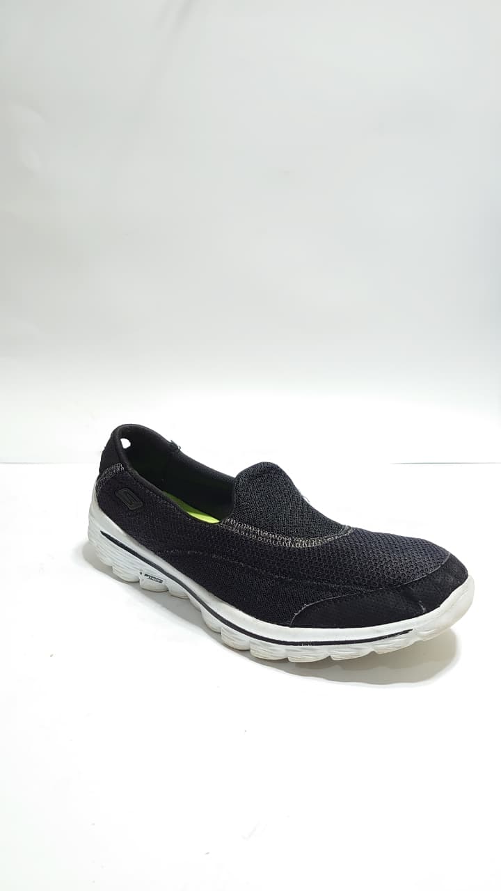 Skechers GO WALK 2