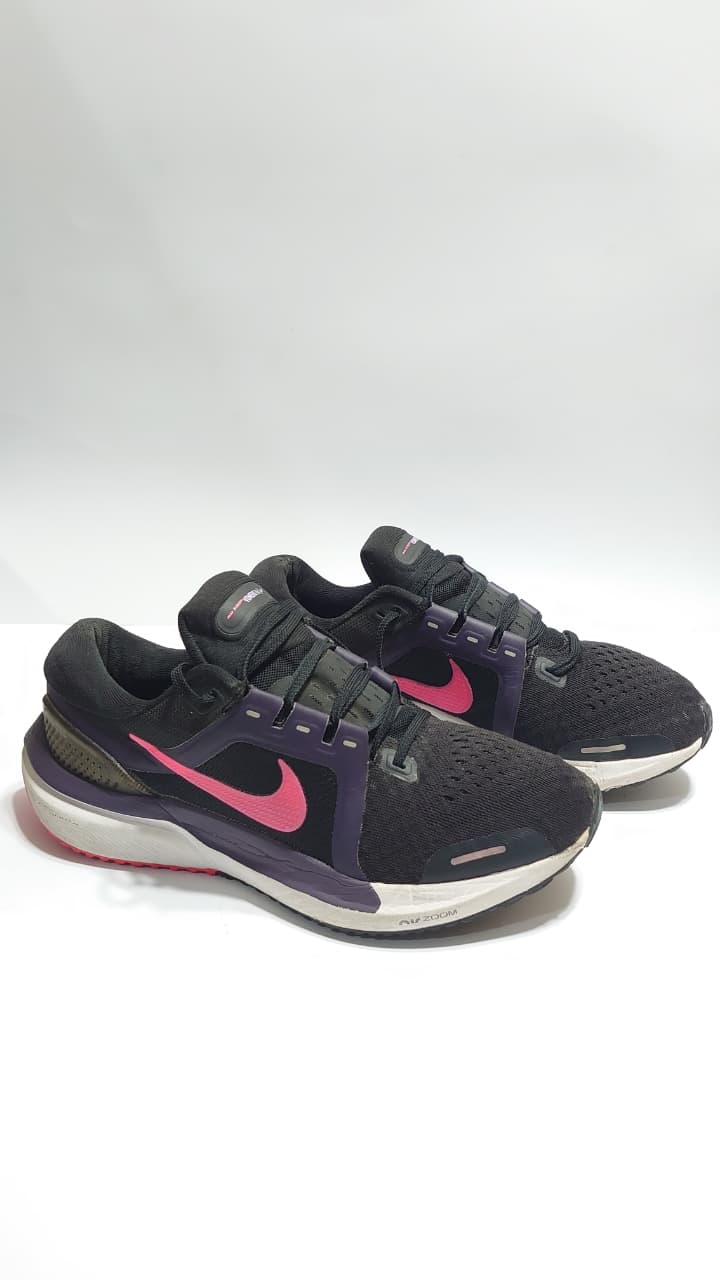 Nike Air Zoom Vomero 16